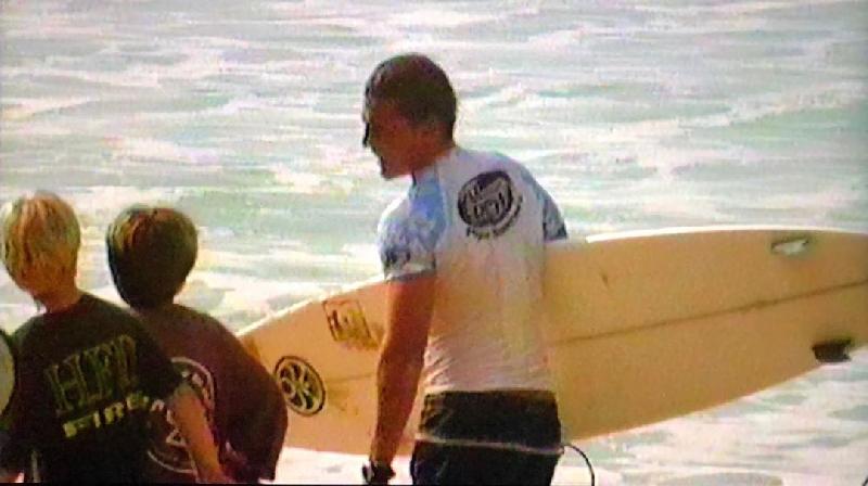 Anniversaire De La Mort D Andy Irons Ils Se Souviennent Chaque 2 Novembre Est L Occasion Pour Les Surfeurs Et Les Photographes Qui L Ont Cotoye De Lui Rendre Hommage